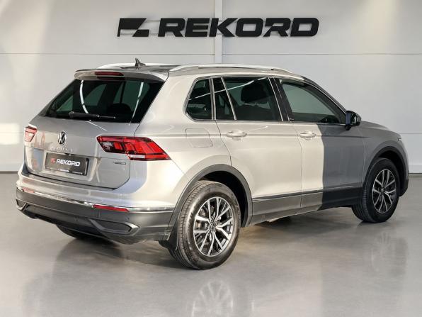 Volkswagen Tiguan II Рестайлинг с пробегом 2020 года, цена 2 649 000 рублей, 182000 км, внедорожник, Автокод Объявления