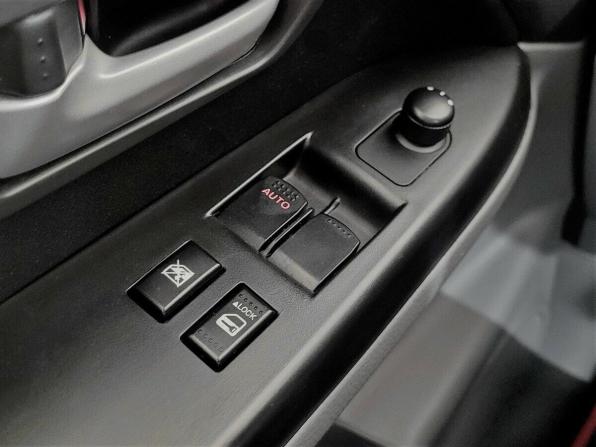 Suzuki SX4 I (Classic) Рестайлинг с пробегом 2011 года, цена 630 000 рублей, 279768 км, хэтчбек, Автокод Объявления