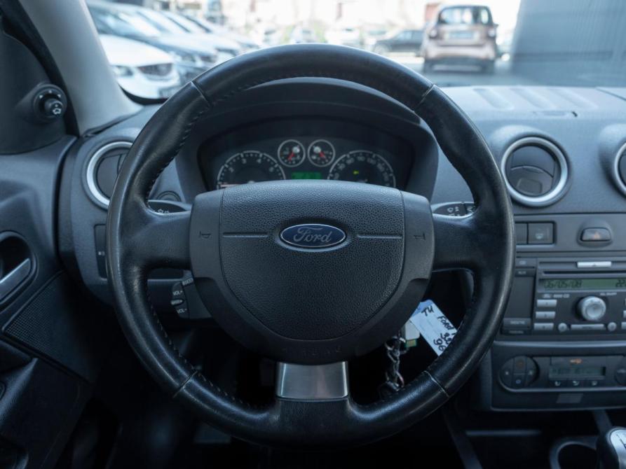 Ford Fusion I Рестайлинг Москва  - изображение 10