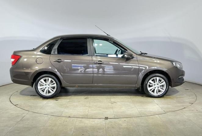 Lada (ВАЗ) Granta I Рестайлинг с пробегом 2023 года, цена 800 000 рублей, 40265 км, седан, Автокод Объявления
