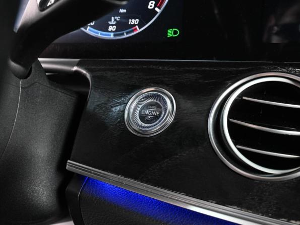 Mercedes-Benz E-Класс V (W213 S213 C238) с пробегом 2018 года, цена 3 299 000 рублей, 135049 км, седан, Автокод Объявления