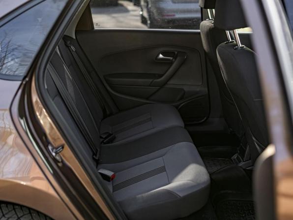 Volkswagen Polo V Рестайлинг с пробегом 2016 года, цена 1 120 000 рублей, 87863 км, седан, Автокод Объявления