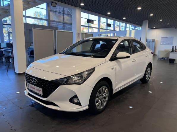Hyundai Solaris II Рестайлинг с пробегом 2020 года, цена 1 745 000 рублей, 80190 км, седан, Автокод Объявления