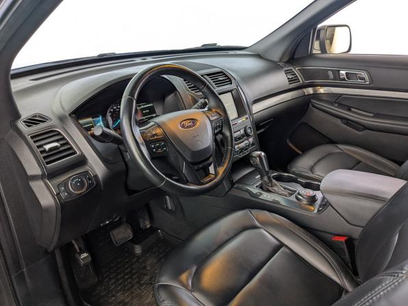 Ford Explorer V Рестайлинг 2 с пробегом 2019 года, цена 3 400 000 рублей, 123073 км, внедорожник, Автокод Объявления