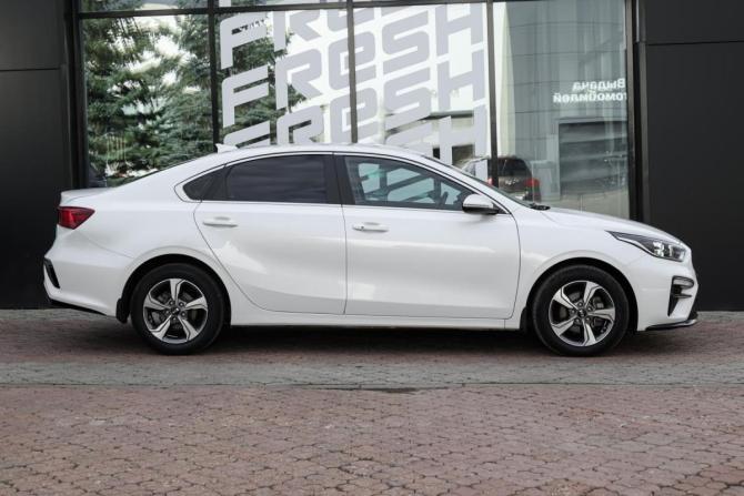 Kia Cerato IV Рестайлинг с пробегом 2021 года, цена 2 079 000 рублей, 81981 км, седан, Автокод Объявления
