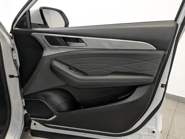 Haval F7x I Рестайлинг с пробегом 2023 года, цена 2 080 000 рублей, 64453 км, внедорожник, Автокод Объявления