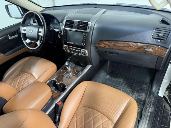 Kia Mohave I Рестайлинг с пробегом 2019 года, цена 3 099 800 рублей, 224000 км, внедорожник, Автокод Объявления