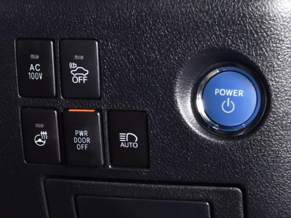 Toyota Alphard III Рестайлинг с пробегом 2019 года, цена 4 399 995 рублей, 168229 км, минивэн, Автокод Объявления
