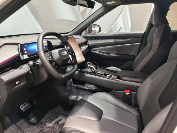 Geely Cityray с пробегом 2024 года, цена 2 530 000 рублей, 2168 км, внедорожник, Автокод Объявления