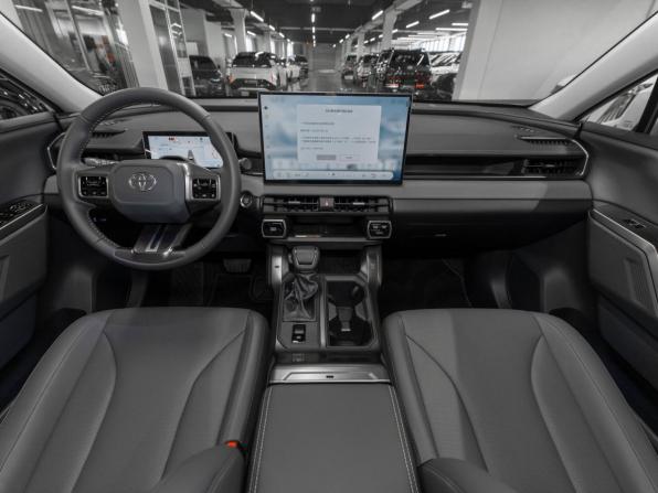 Toyota RAV4 VI (XA60) с пробегом 2026 года, цена 4 200 000 рублей, 12 км, внедорожник, Автокод Объявления