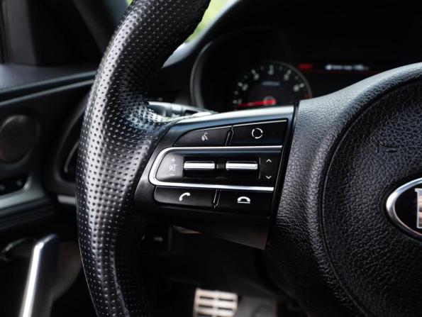 Kia Stinger I с пробегом 2018 года, цена 2 479 000 рублей, 131338 км, лифтбек, Автокод Объявления