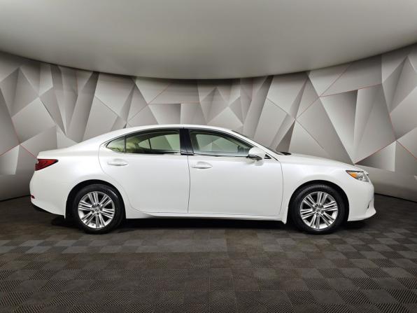 Lexus ES VI с пробегом 2015 года, цена 2 045 000 рублей, 230546 км, седан, Автокод Объявления