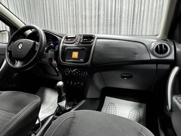 Renault Sandero II с пробегом 2014 года, цена 765 000 рублей, 158464 км, хэтчбек, Автокод Объявления