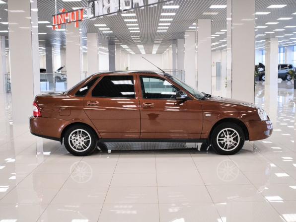 Lada (ВАЗ) Priora I Рестайлинг с пробегом 2017 года, цена 649 000 рублей, 95000 км, седан, Автокод Объявления