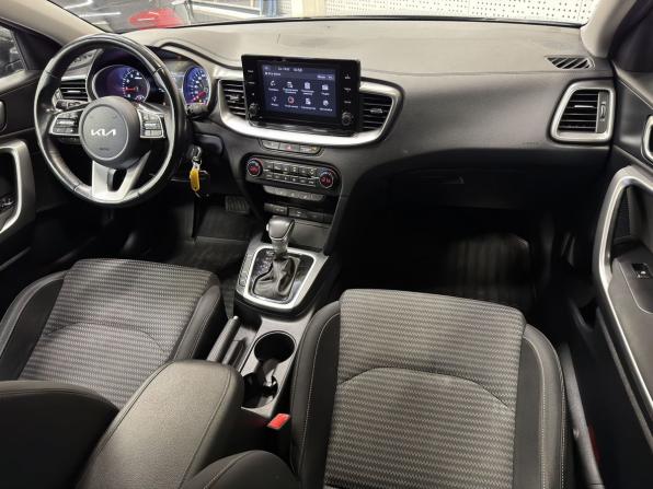 Kia Ceed III с пробегом 2021 года, цена 990 000 рублей, 90177 км, универсал, Автокод Объявления