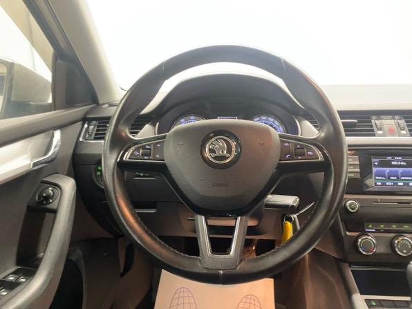 Skoda Octavia III (A7) с пробегом 2016 года, цена 1 390 000 рублей, 162000 км, лифтбек, Автокод Объявления