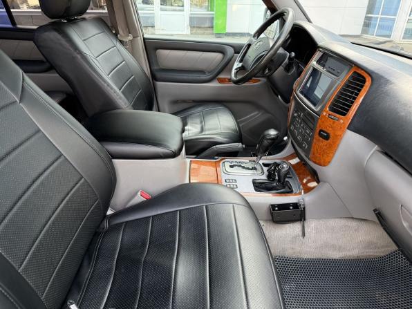 Toyota Land Cruiser 100 Series Рестайлинг 2 с пробегом 2006 года, цена 1 349 000 рублей, 687262 км, внедорожник, Автокод Объявления