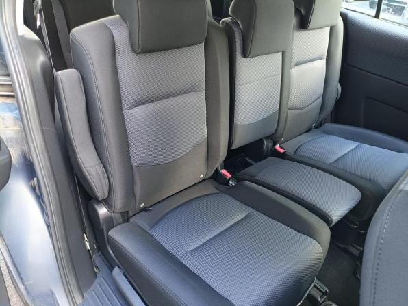 Mazda 5 I (CR) Рестайлинг с пробегом 2007 года, цена 629 000 рублей, 139097 км, минивэн, Автокод Объявления