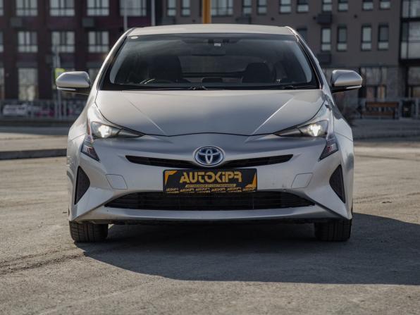 Toyota Prius IV (XW50) с пробегом 2017 года, цена 1 499 000 рублей, 185000 км, лифтбек, Автокод Объявления