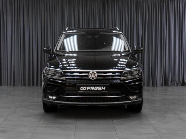 Volkswagen Tiguan II с пробегом 2017 года, цена 3 109 000 рублей, 147561 км, внедорожник, Автокод Объявления
