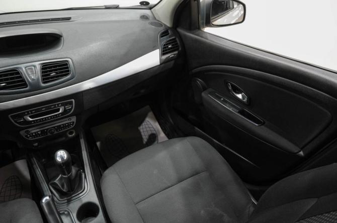Renault Fluence I с пробегом 2012 года, цена 629 000 рублей, 223000 км, седан, Автокод Объявления