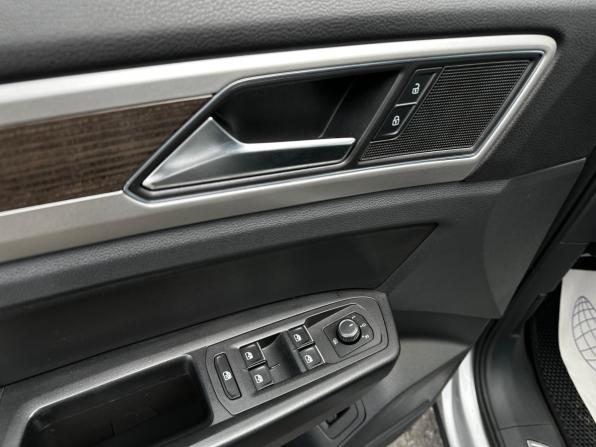 Volkswagen Teramont I с пробегом 2018 года, цена 2 915 000 рублей, 195166 км, внедорожник, Автокод Объявления