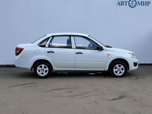 Lada (ВАЗ) Granta I с пробегом 2015 года, цена 370 000 рублей, 87077 км, седан, Автокод Объявления
