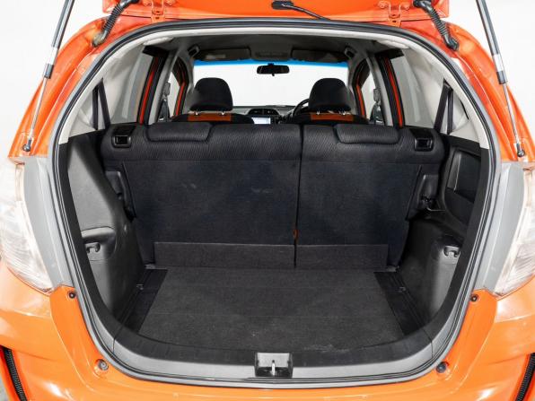 Honda Fit II с пробегом 2011 года, цена 1 020 300 рублей, 113010 км, хэтчбек, Автокод Объявления