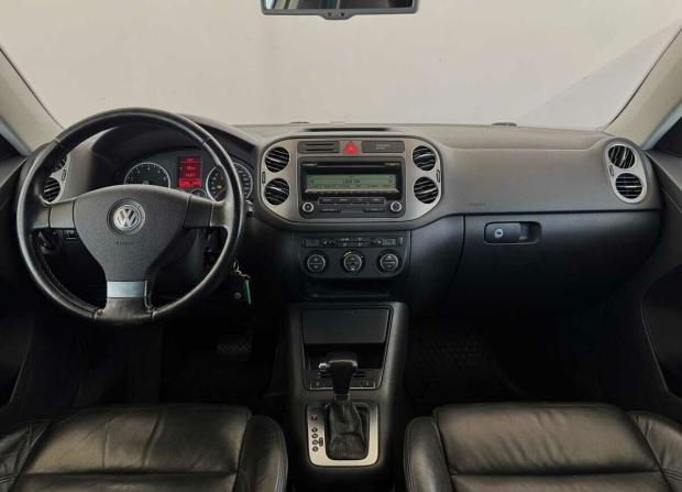 Volkswagen Tiguan I с пробегом 2009 года, цена 925 000 рублей, 211031 км, внедорожник, Автокод Объявления