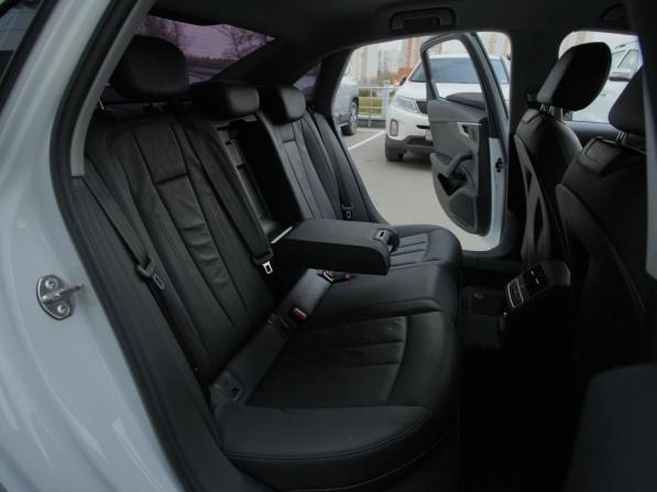 Audi A4 V (B9) с пробегом 2016 года, цена 2 898 000 рублей, 101060 км, седан, Автокод Объявления