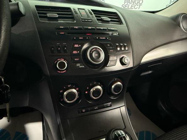 Mazda 3 II (BL) Рестайлинг с пробегом 2011 года, цена 821 000 рублей, 212000 км, седан, Автокод Объявления
