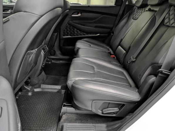 Hyundai Santa Fe IV Рестайлинг с пробегом 2021 года, цена 4 200 000 рублей, 43134 км, внедорожник, Автокод Объявления
