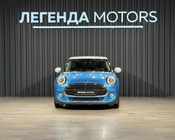 Mini Hatch III (F55/F56) с пробегом 2017 года, цена 1 490 000 рублей, 54042 км, хэтчбек, Автокод Объявления
