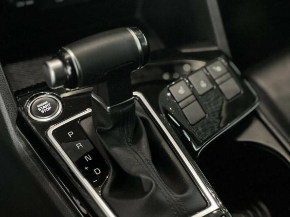 Kia Sportage V с пробегом 2023 года, цена 3 595 000 рублей, 62091 км, внедорожник, Автокод Объявления
