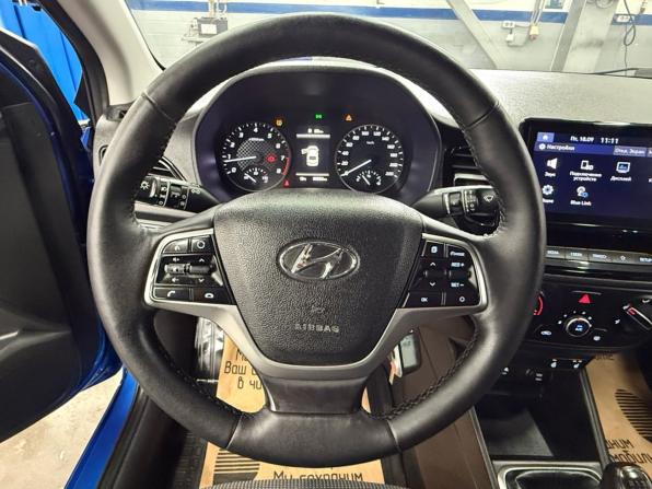 Hyundai Solaris II Рестайлинг с пробегом 2021 года, цена 1 329 000 рублей, 80374 км, седан, Автокод Объявления