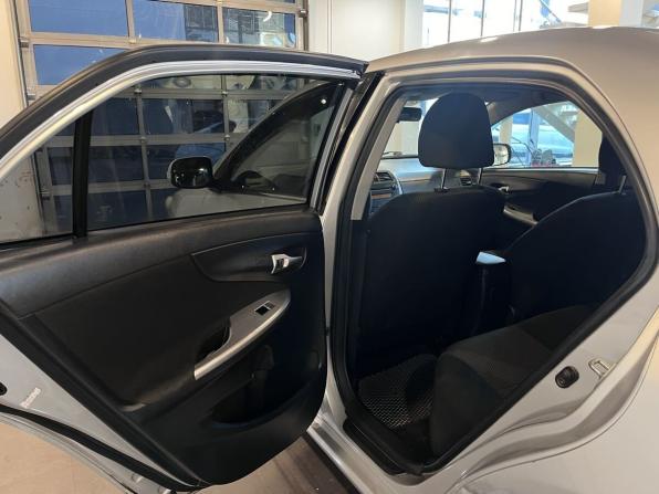 Toyota Corolla X (E140 E150) Рестайлинг с пробегом 2011 года, цена 836 000 рублей, 374920 км, седан, Автокод Объявления