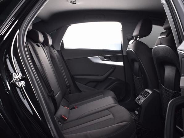 Audi A4 V (B9) с пробегом 2019 года, цена 2 349 995 рублей, 42582 км, седан, Автокод Объявления