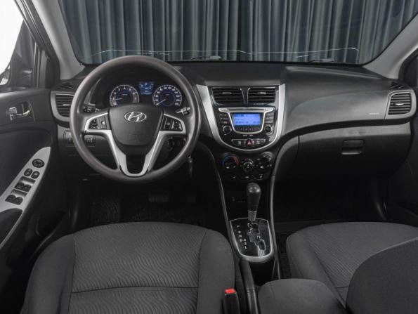 Hyundai Solaris I с пробегом 2012 года, цена 819 000 рублей, 190054 км, седан, Автокод Объявления