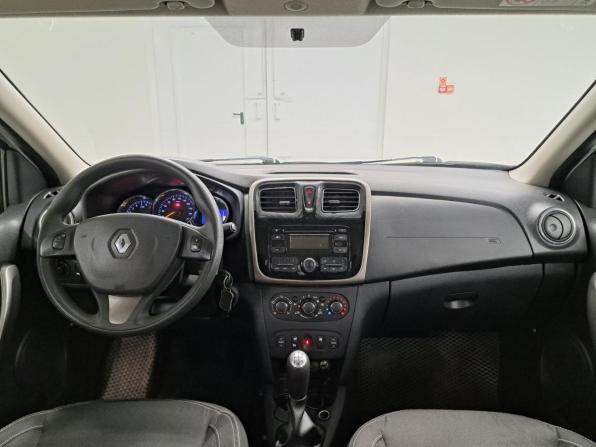 Renault Logan II с пробегом 2014 года, цена 660 000 рублей, 64007 км, седан, Автокод Объявления