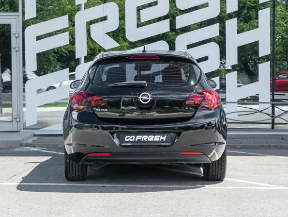 Opel Astra J с пробегом 2010 года, цена 539 000 рублей, 209303 км, хэтчбек, Автокод Объявления