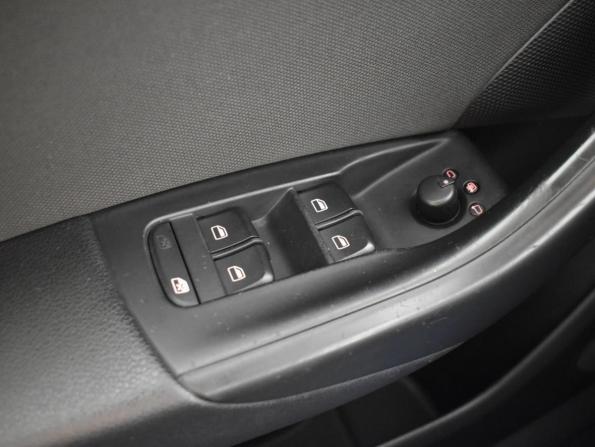 Audi Q3 I (8U) с пробегом 2013 года, цена 1 358 900 рублей, 158682 км, внедорожник, Автокод Объявления