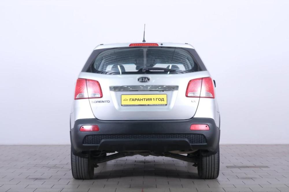 Kia Sorento II Омск  - изображение 6