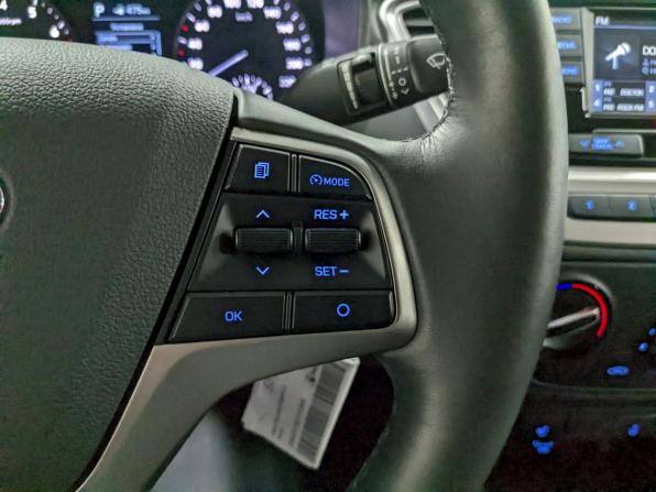 Hyundai Solaris II с пробегом 2019 года, цена 1 450 000 рублей, 28865 км, седан, Автокод Объявления