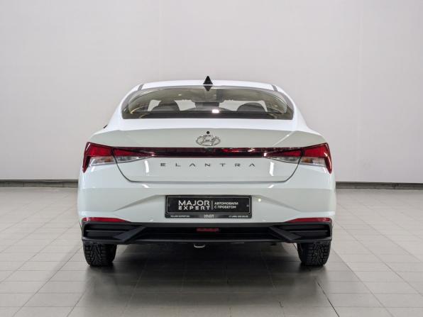Hyundai Elantra VII (CN7) с пробегом 2022 года, цена 2 055 000 рублей, 73028 км, седан, Автокод Объявления
