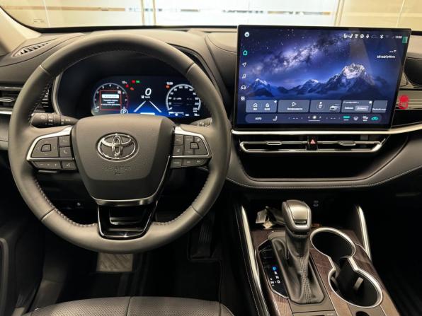 Toyota Highlander IV (XU70) с пробегом 2025 года, цена 5 450 000 рублей, 78 км, внедорожник, Автокод Объявления