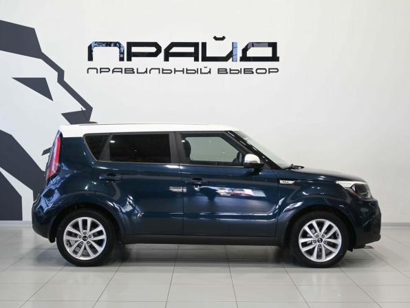 Kia Soul II Рестайлинг с пробегом 2017 года, цена 1 579 900 рублей, 111000 км, хэтчбек, Автокод Объявления