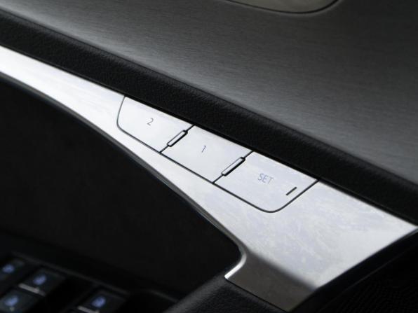 Audi A6 V (C8) с пробегом 2018 года, цена 4 699 050 рублей, 81229 км, универсал, Автокод Объявления