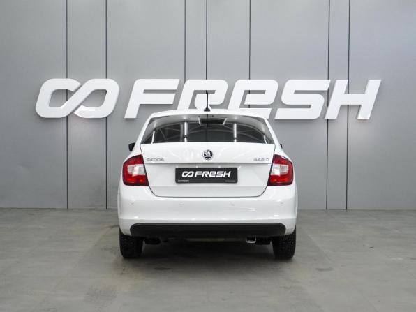 Skoda Rapid I Рестайлинг с пробегом 2018 года, цена 1 283 070 рублей, 84650 км, лифтбек, Автокод Объявления