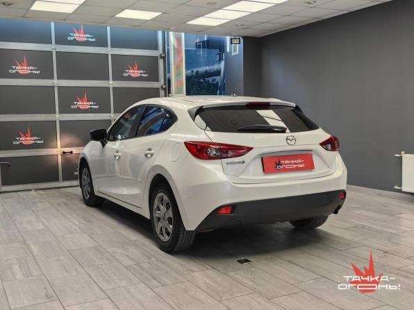 Mazda 3 III (BM) с пробегом 2014 года, цена 1 078 000 рублей, 155000 км, хэтчбек, Автокод Объявления