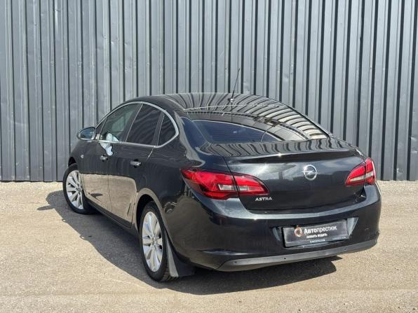 Opel Astra J Рестайлинг с пробегом 2012 года, цена 640 000 рублей, 229356 км, седан, Автокод Объявления
